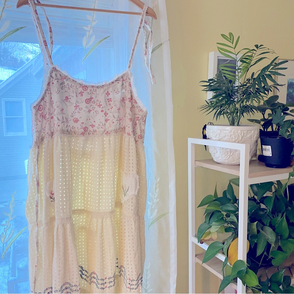 POL | Eyelet Patchwork Maxi Dress - Picture 7 of 10